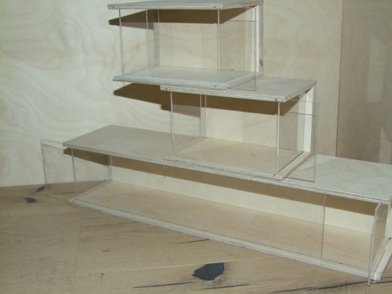 3 er Set Vitrinen,Sammelvitrine,Küchenvitrine,Kinderzimmer Vitrine,Modellauto-Vitrine. Set und Neuware