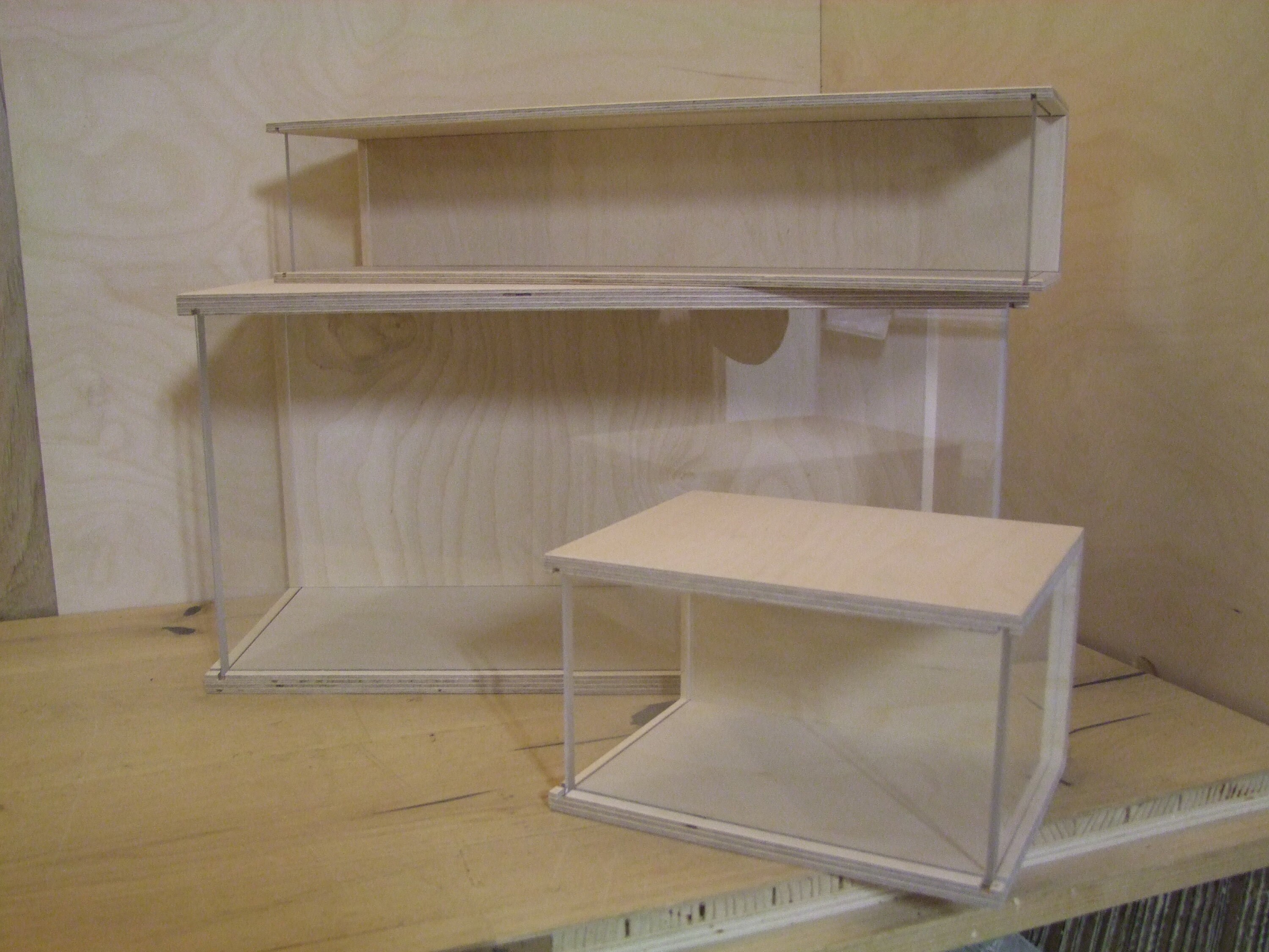 3 il set de vitrines,vitrine de collection,vitrine de cuisine,vitrine de la chambre d'enfant,vitrine de voiture miniature. Set et produits neufs