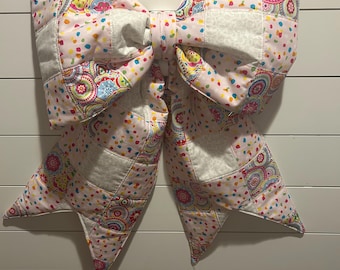 Giant quilted bow