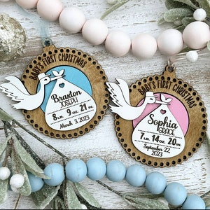 Baby&#39;s First Christmas Ornament, Personalized Baby 1st Christmas Keepsake, Baby Stat Gift