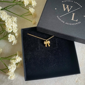Dainty Bow Necklace, CZ Pendant, Bow Jewellery, Knot Bow, Knot Jewellery, Bridal Necklace, Flower Girl Necklace, Modern Jewellery