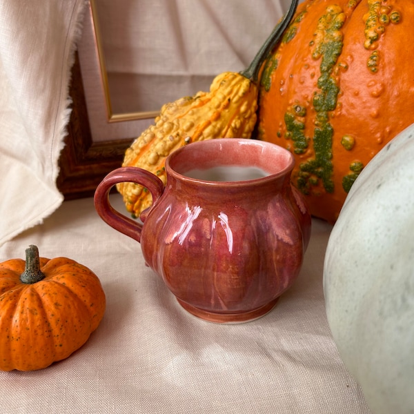 Mug d'automne gothique fait à la main en céramique, citrouille orange rouge, noir, vert, bleu, beige - Décoration bohème d'automne