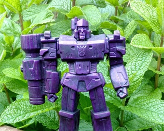 Unofficial Amethyst Megatron - Custom Painted  6" Titan Heroes Vinyl