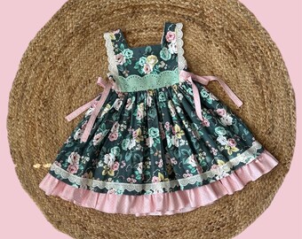 Sukienka Isobel Pinafore