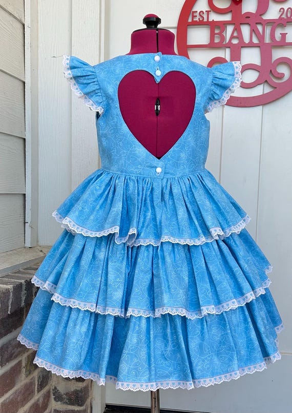 S7 Arendelle Heart Back Dress
