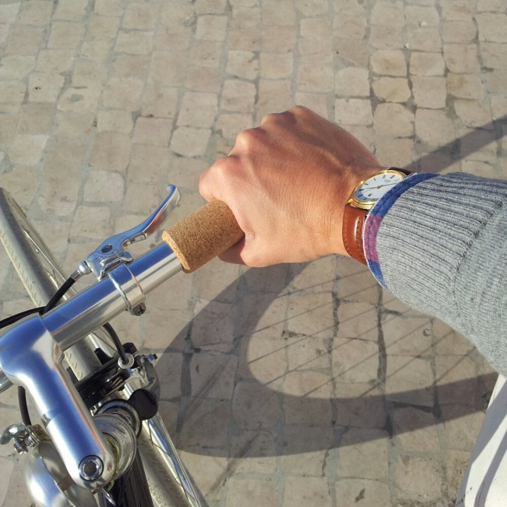 Vintage bike 2025 handlebar grips