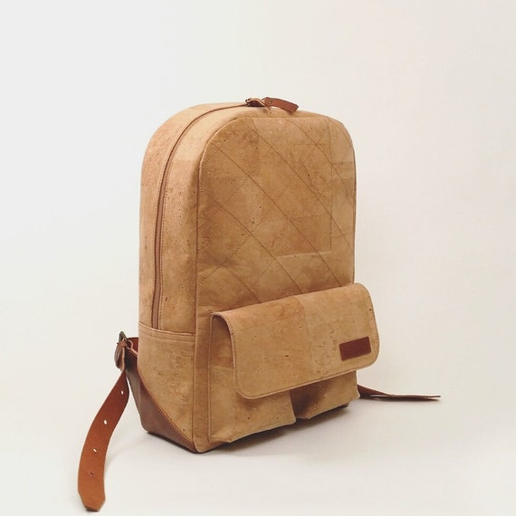 high sierra backpack vs north face XBT Daypack – Portmantos Rechargeable lidded media pocket and Knomo Barbican Albion 15 Color:Military Olive