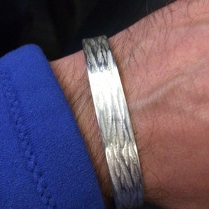 Silver bracelet &quot;tree bark&quot;, NEW forged bracelet / silver bracelet barkskin pattern polished [made to measure]