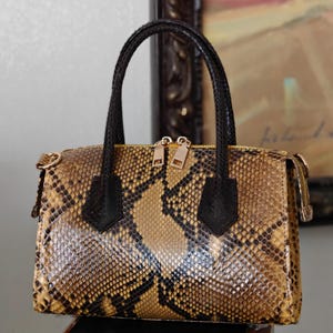 Snake Skin purse: Luxury Leather Handbag Bag, Elegant Handmade Snake Skin Bag