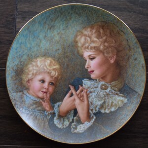 Irene Spencer Plate - Long, Long Ago - The Sweetest Song Series - 1988 - Made in USA