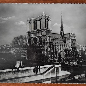 Notre Dame Cartão Postal | Notre Dame Preto e Branco