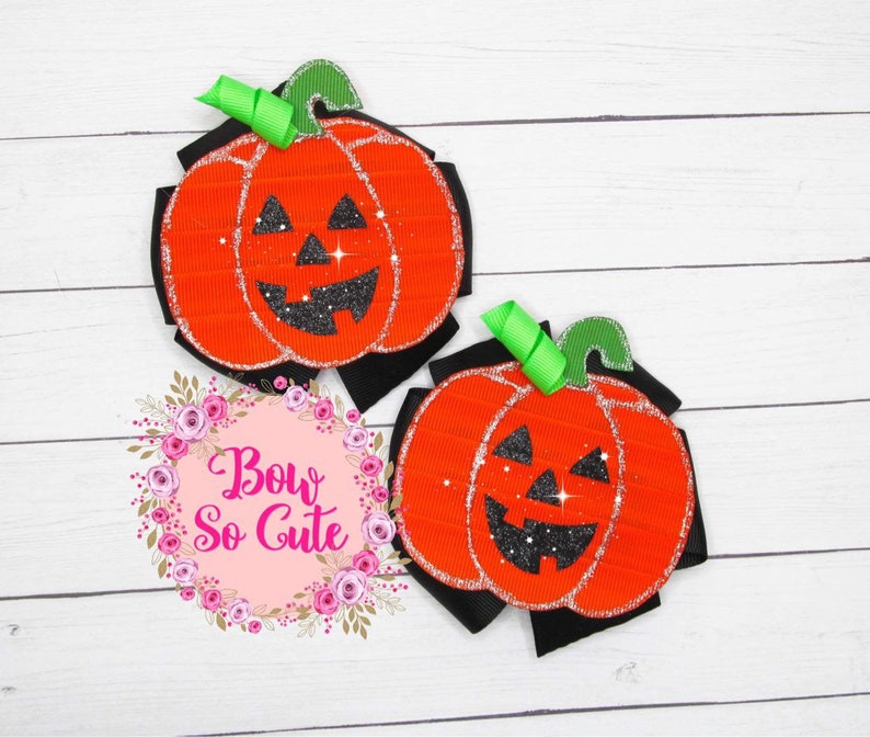 Boutique bow Set of 2 pinwheel bows Halloween Shaped pumpkin Jack-O-Lantern pig tail bows Piggie Set