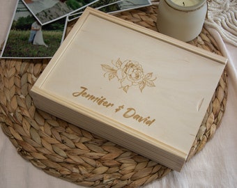 Wooden Photo Box for a maximum size of photos 15x21cm - Engraver for personalization, Pattern No.11