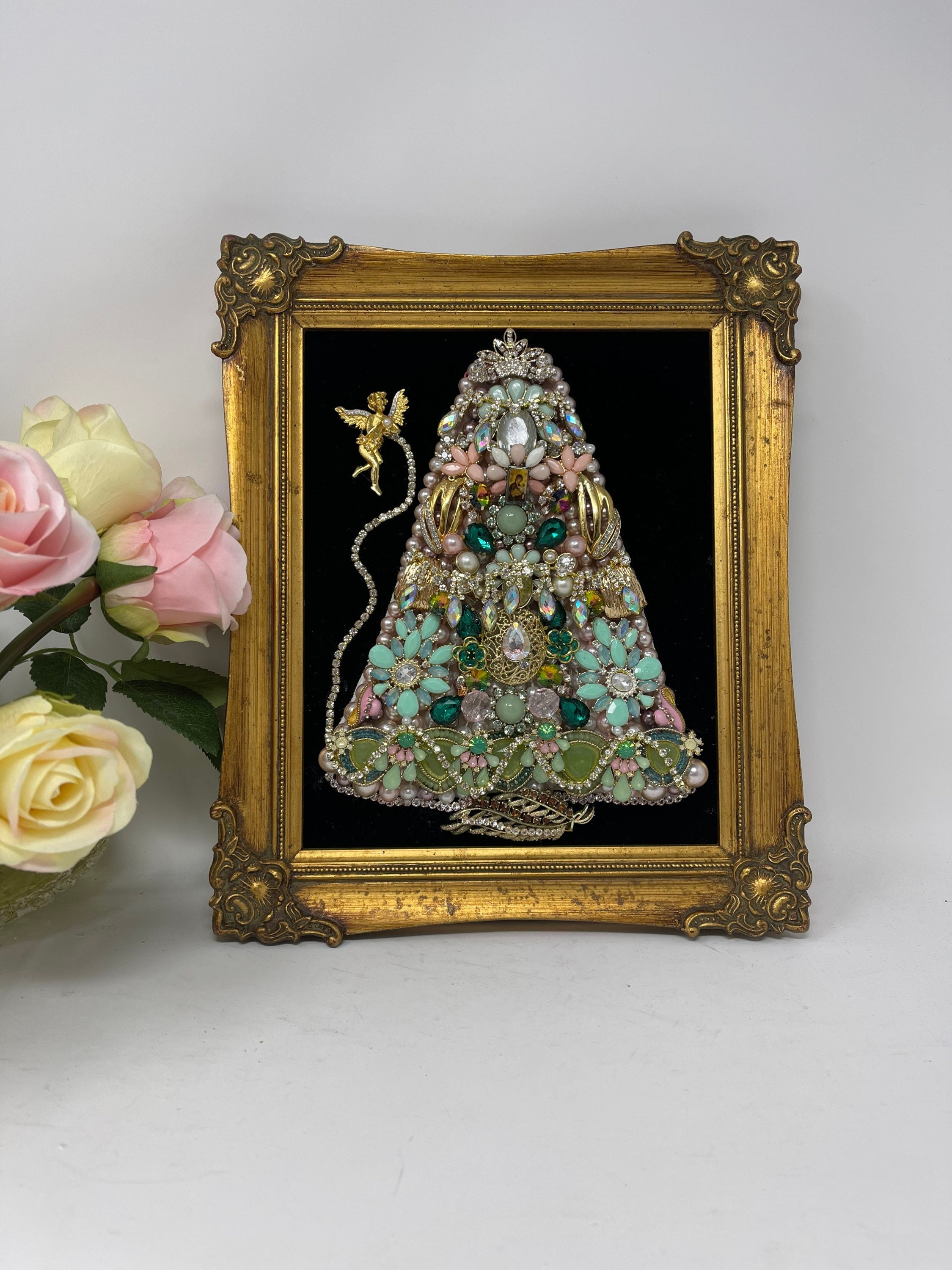 アート作品「シルバーツリー」 Framed Jewelry Art Christmas Tree, Vintage Jewelry Art