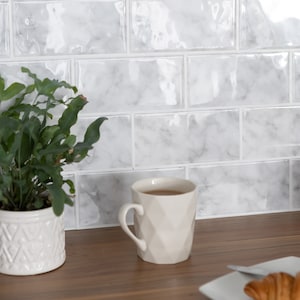 25.4cm x 25.4cm SUBWAY CARRARA MARBLE 3D epoxy tile stickers