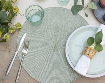 dc fix Green Tea Eco-line Wipe Clean Round Weave Placemats Set of 4 or 6