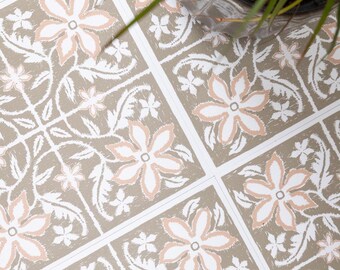Floor Pops Lillium Green 30.48cm x 30.48cm Self-adhesive Vinyl Floor Tiles