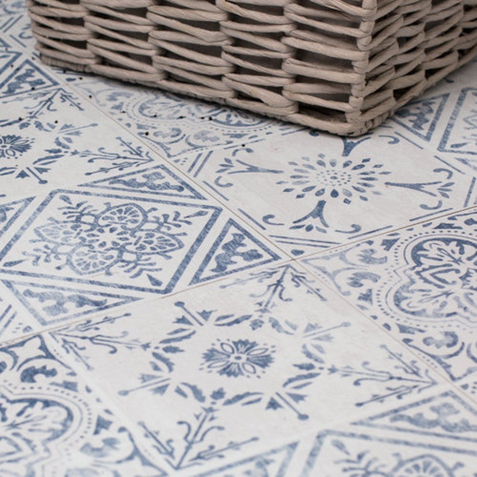 30.5cm x 30.5cm VINTAGE peel and stick vinyl floor tiles Etsy