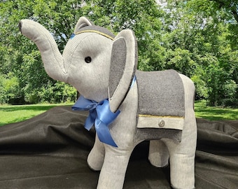 LARGE MEMORY ELEPHANT