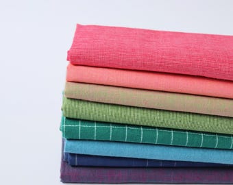 Fat Quarter Bundle, 8 Pieces of Handwoven Cotton Fabrics, Yarn-Dyed Rainbow
