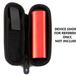 K&ouml;nnte beinhalten: Schwarze Rei&szlig;verschlusstasche mit einem roten Ger&auml;t im Inneren. Die Tasche hat ein Netzfutter und einen schwarzen Gurt. GER&Auml;T ZUR VERANSCHAULICHUNG GEZEIGT, NICHT IM LIEFERUMFANG ENTHALTEN.