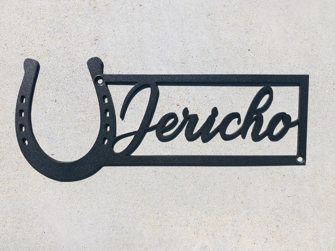 Personalized Horseshoe Name Sign