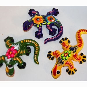 Set of 3 Mexican Talavera Mexican Pottery Lizard Gecko Salamander Iguana Garden Art Wall Art Hand Painted Ceramic Flowers Mexican Decor