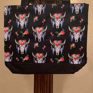 Western Multi floral bullskull tote bag. Western bags. Boho tote bag.