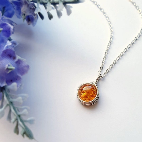 Baltic Amber Necklace, Sterling Silver Necklace, Dainty Necklace, Baltic Amber Jewelry, Gemstone Necklace, Gift for her