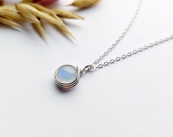 Moonstone Necklace Sterling Silver Delicate Crystal Necklace June Birthstone Rainbow Moonstone Necklace Birthstone Jewellery Gift for her
