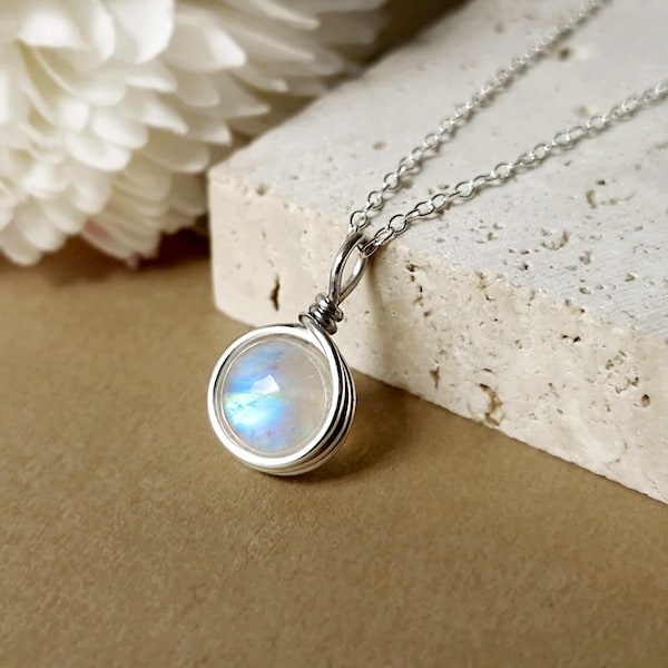 Genuine Moonstone Necklace Sterling Silver Natural Gemstone Necklace June Birthstone Rainbow Moonstone Necklace Birthstone Jewellery