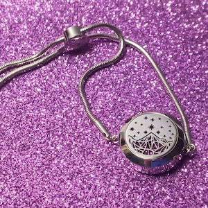 LAST CHANCE A Court of Thorns and Roses inspired bookish oil diffuser bracelet | ACOTAR | Night Court | Day Court | Dawn Court