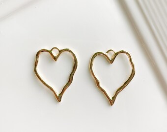 4 piece heart brass charms for jewelry making, earring charms and connectors, gold charms for earrings  169
