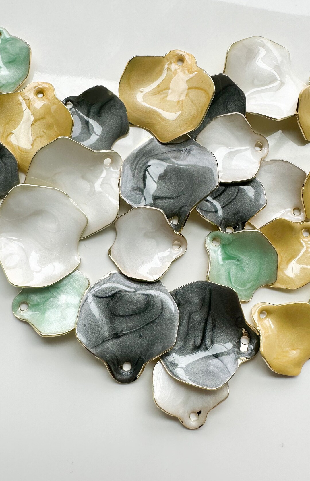 2/6 Piece Imitation Shell Charm Pendant, Beach Charms for Bracelet ...