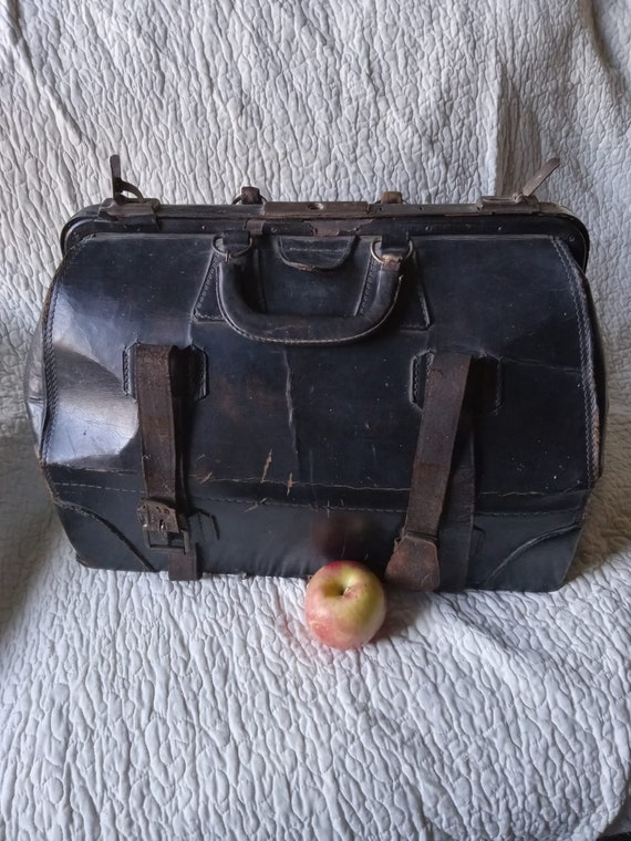 Handmade Classical Doctor Bag/Grey Doctor Bag/Gladstone Bag - Shop MR.  BOBBER LEATHER WORKS Briefcases & Doctor Bags - Pinkoi