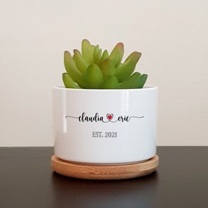 Personalised Planter for Succulents, Cacti, Heart Linking,  Custom Message Plant Pot, Gift for Anniversary, Couple, Engagement, Wedding
