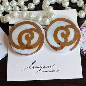 LANGANI Signed Elegant Round Vintage Large Milky White Glass Gold Graphic Art Button Clip-on Earrings European Fashion Runway Jewelry