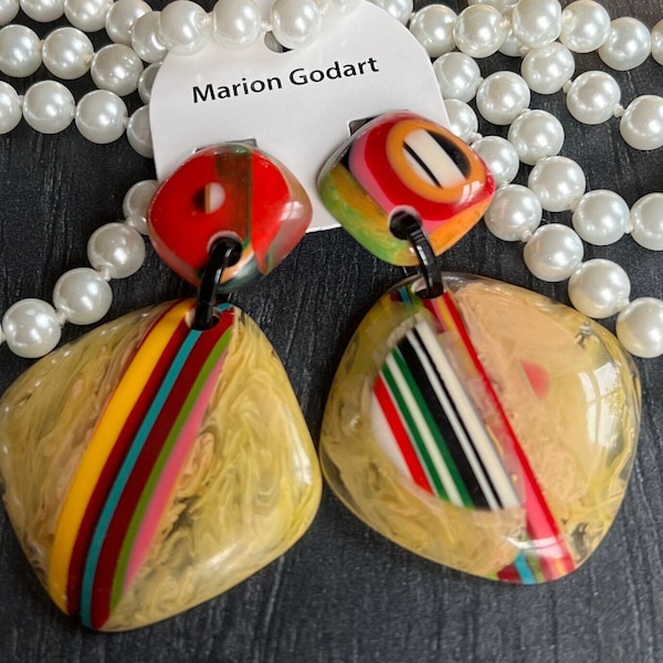 MARION GODART Paris Boucles D'Oreilles Carré Semi-Translucide Rayé No 3 French Design Clear and Multicolor Striped Resin Clip-on Earings