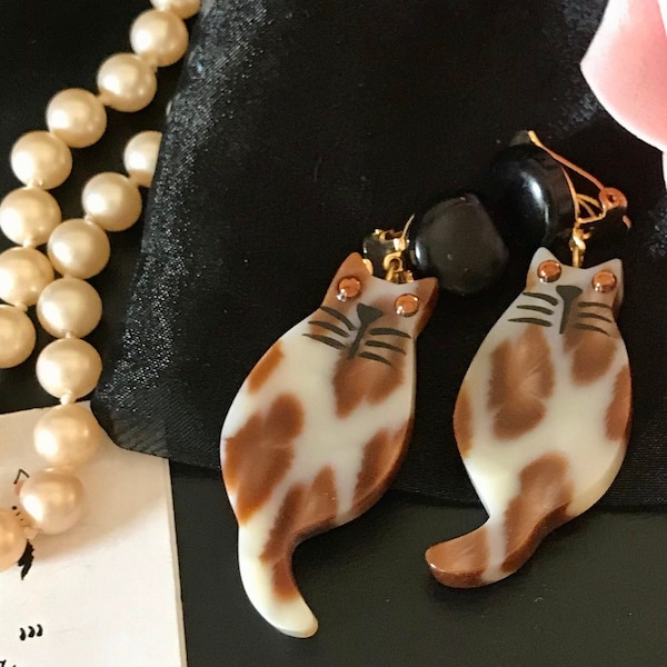 Marie-Christine PAVONE Boucles D'Oreilles Chatons Leopardo Hecho a mano Galalith Gato Gatito Clip-on Pendientes De diseñador francés Joyería