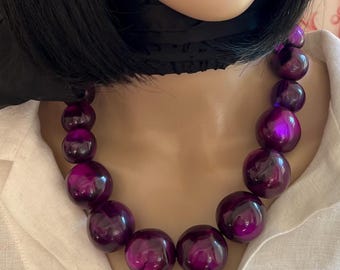 DOMINIQUE DENAIVE Paris Haute Couture Collier Perles Graduées Collana realizzata a mano con perline di marmo in resina viola Gioielli di design francese