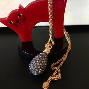 JOAN RIVERS Signed Gray Pavé Rhinestone Pendant Necklace Gold-Plated Classics Collection Faberge Crown Egg Pendant Vintage Costume Jewelry