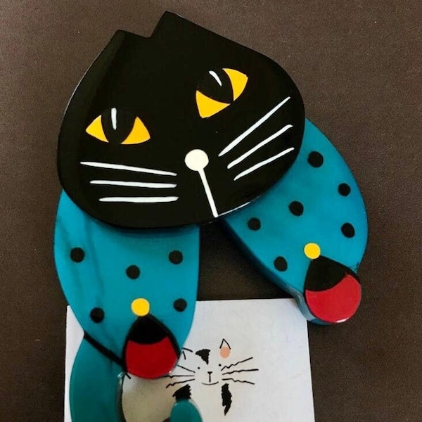 Marie-Christine PAVONE Chat Babouchka Turquoise Unique Handmade Turquoise-Blue and Black Galalith Cat Broche Bijoux de Créateur Français