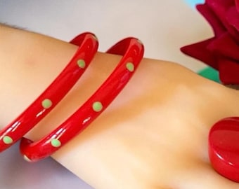 MARION GODART Paris Bracelets à Pois Rouge et Vert France Bijoux Strawberry Red Thin Polka-Dot Bangle Bracelet French Designer Jewelry