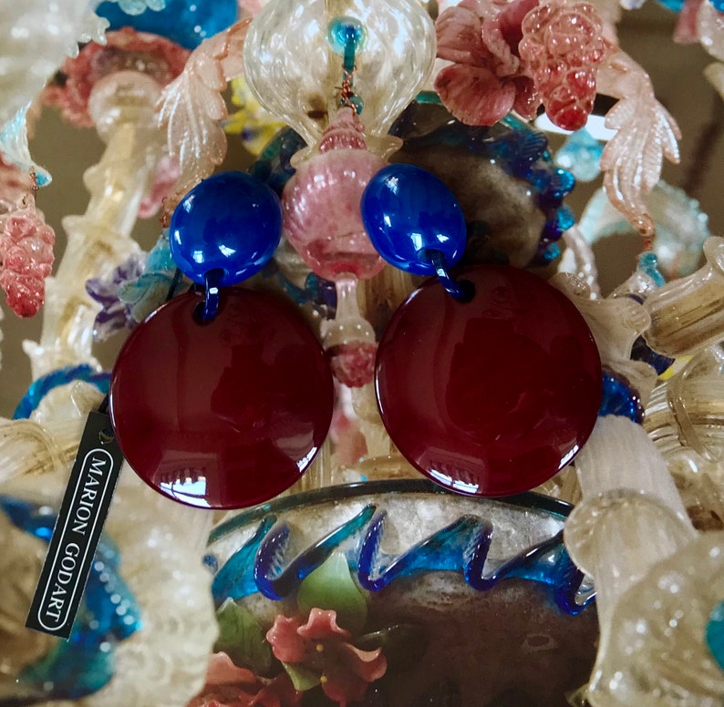 MARION GODART Paris Boucles D'Oreilles Disque Rouge Foncé Dark Red Art Glass Resin Clip-on Earrings French Design Costume Jewelry image 3