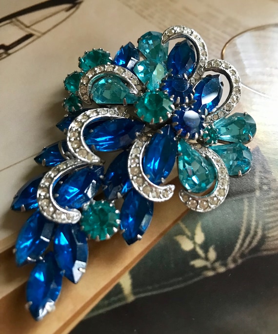 High End Royal Blue and Aqua Blue Navette Rhinest… - image 5