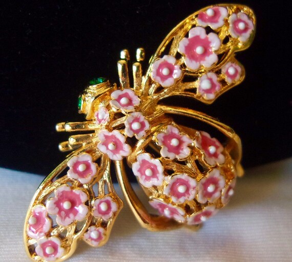 JOAN RIVERS Cherry Blossom Queen Bee Signed Brooch