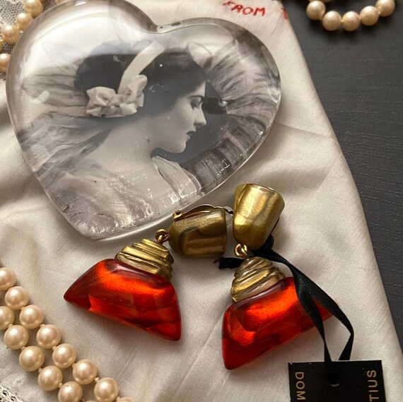 Boucles D'oreilles Vintage En Résine Et Métal Doré 24 Carats - Occasion Très Bon état, Plusieurs Tailles