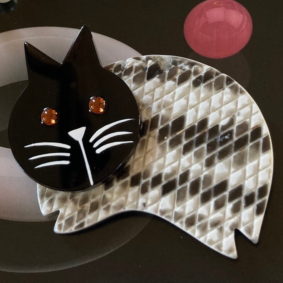 Broche Chat Noir En Résine - Superbe Bijou Fantaisie - Occasion