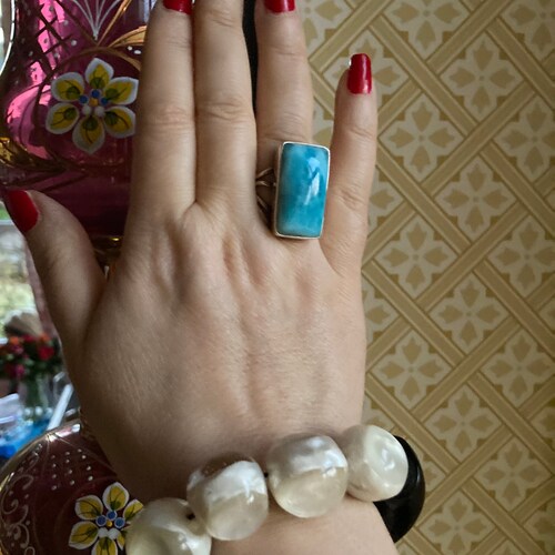 DOMINIQUE DENAIVE Paris French Haute Couture Handmade Black shops & Pearly white Resin Elastic Marble Bracelet French Designer Jewelry