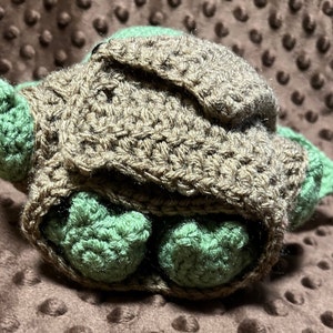 Handmade Crochet Mandalorian Inspired Plush - 6in image 3